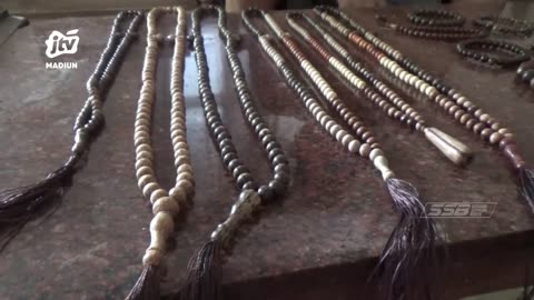 TASBIH KAYU SONGO, TASBIH UNIK BERBAHAN 9 JENIS KAYU LANGKA