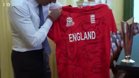 England cricket team vs Rishi sunak