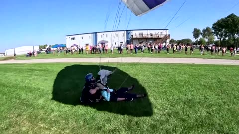 104-year-old woman dies one week after skydiving