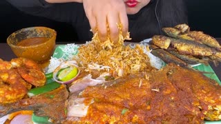 ASMR EATING BIG SPICY FISH CURRY,FISH FRY,WHITE AND SALAD *EATING SHOW*