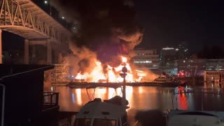 About 30 boats engulfed by giant fire in Seatlle, WA