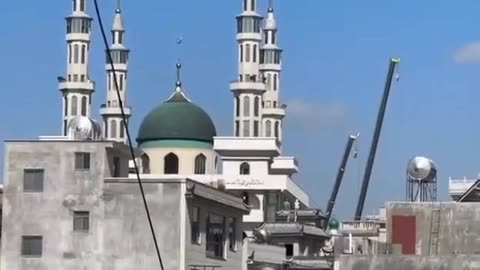 Muslims in China clash with Police as authorities attempt to demolish historic Najiaying Mosque