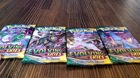 Two Pack Tuesdays: Pokemon Evolving Skies - Eevee Evolutions!