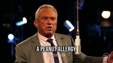 RFK Jr educates Glenn Beck on Autism. Big Pharma/CDC doesnt want you to know this.