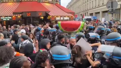 Pro Palestine rally in Paris France (Oct 12, 2023)