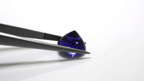 Tanzanite gemstone for sale