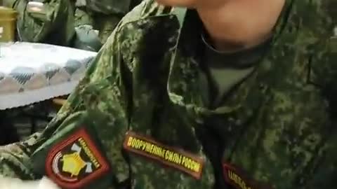 Russian soldiers from 14th Separate Engineering Brigade eating