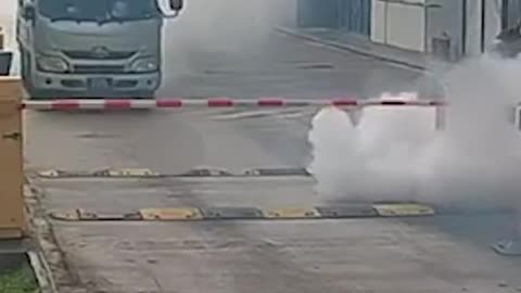 Lorry collides with exterminator as fumigation smoke impedes vision