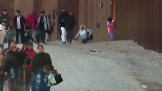 Cameras Catch Migrants Pouring Through Border Wall Illegally Into AZ On 3/15/24