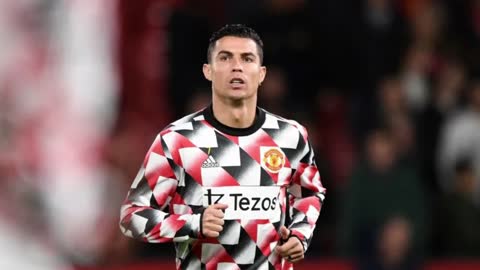 Cristiano Ronaldo cites 'disaster' around Manchester United, according to book