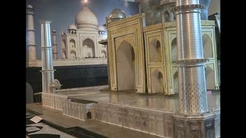 Indian artists create replica of historic Taj Mahal using silver and gold