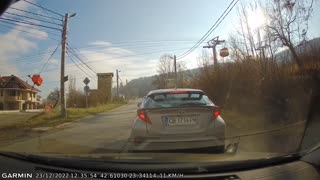 Empty Ski Gondola Gets Caught on Powerlines in Bulgaria