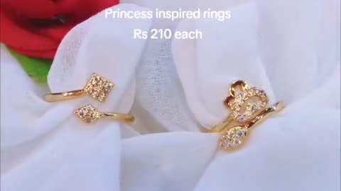 ⚜️Gold plated princess inspired vintage rings⚜️