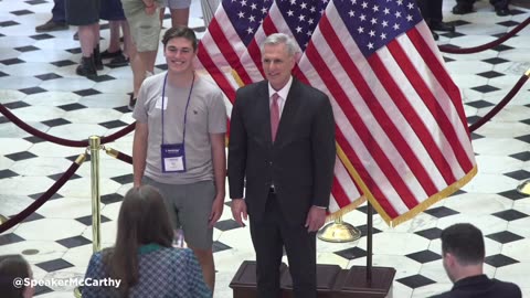 Speaker McCarthy Surprises Capitol Visitors with Photos