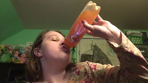 Peachy Paradise Unleashed: Laura's Sparkling Ice Peach Nectarine Chug