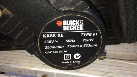 Black and Decker 720W Belt Sander