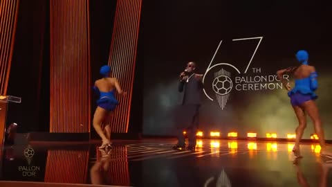 Rema Performs "Calm Down" At 2023 Ballon d'Or Ceremony