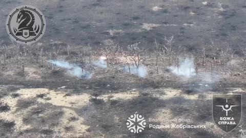 Amazing Video of a Ukrainian Bradley Firing on Russian Lines