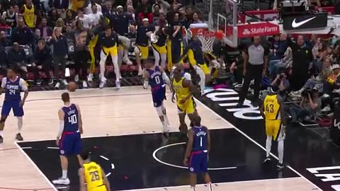 Siakam Erupts for 8 Straight! Pacers Extend Lead Late (IND vs. LAC)