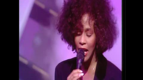 Whitney Houston - I Wanna Dance With Somebody = Live TOTP 1987