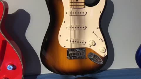 Strat with 70s style pickups