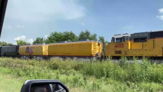 Union Pacific Big Boy 4014 Steam Train Accelerating and Sanding Flues