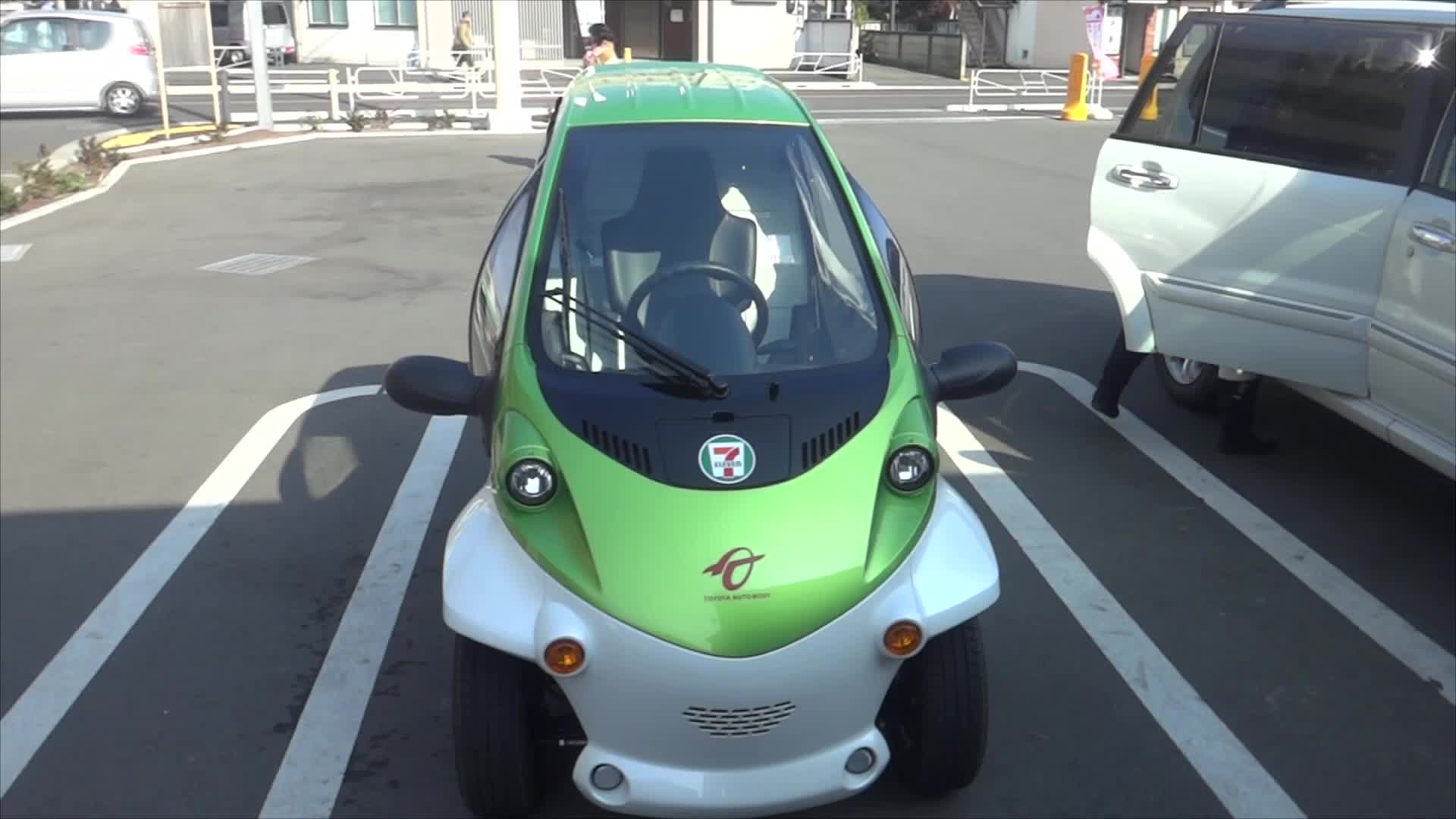 A Super Compact Electric Car