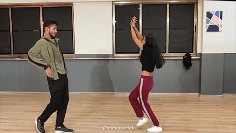 Kaho na pyar hai // dance cover by // natia social