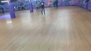 Roller Skating - United Skates - VID_20201121_154412