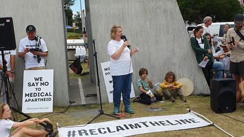 #ReclaimTheLine - Meryl Dorey's speech at the NSW/QLD Border
