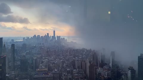 Snow squall completely engulfs New York City
