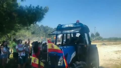 Spanish Farmers Have Begun Protesting, Demonstrations in Granada, Badajoz, Albacete