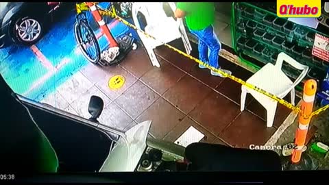 En video quedó registrado el ataque contra un hombre en Bucaramanga