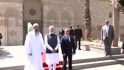 PM Modi visits Al-Hakim Mosque in Cairo, Egypt