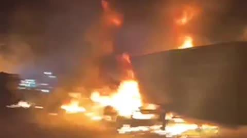 WATCH: Multiple trucks on fire in ‘horrific’ crash on N3 in Durban, avoid Marriannhill Toll Plaza