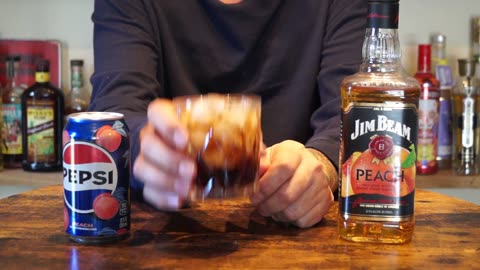 Jim Beam Peach Whiskey & Pepsi Peach
