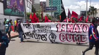 Avanza marcha en el día del trabajo en Bucaramanga