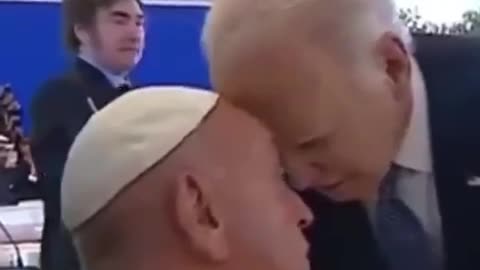 Javier Milei spots Biden Getting Creepy With The Pope