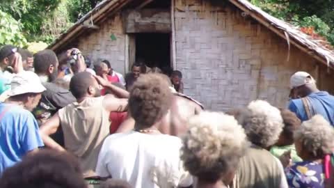 Vanuatu Funeral Crying