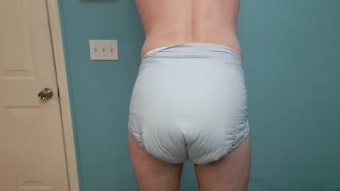 Trest Eliet briefs adult diapers, blue. how they look and fit