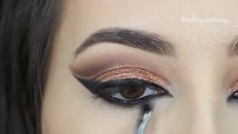 Copper Cut Crease Glitter Makeup !!
