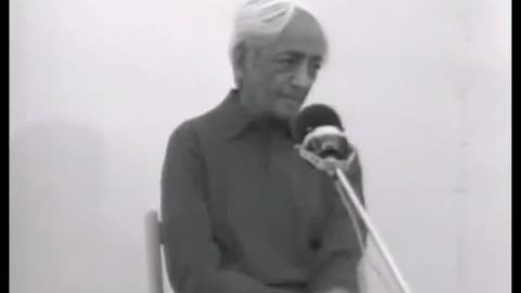 Uma transformação que implica liberdade - 1976 - Jiddu Krishnamurti
