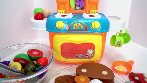 Learn Food Names with a Toy Kitchen Playset and Velcro Foods!