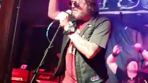 Dizzy Reed "Sweet Child O' Mine" Guns & Roses Cover Featuring Hookers & Blow