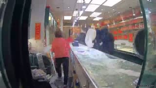 8 armed thugs took on an old Asian couple in Oakland and looted the entire store in broad daylight.