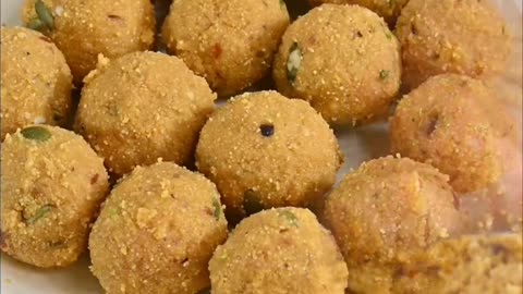 Besan Suji Ka Laddu Recipes