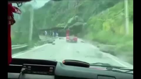 Terrifying moments when 6.8 earthquake hit China