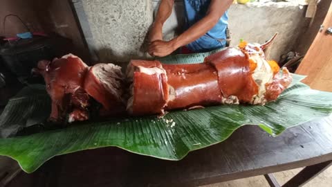 Yummy Lechon Baboy(Pig)