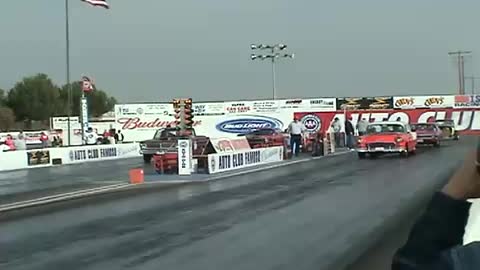 Wheelstand of Event GoodGuys Fuel & Gas Finals 2006