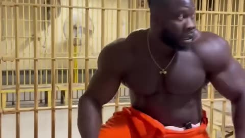 Giants in prison teasing this white Guy
